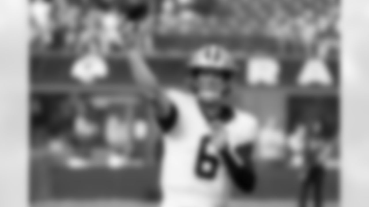 Check out the pregame photos from the New Orleans Saints game against the Los Angeles Rams for Week 9 of the 2025 NFL season on Nov. 2, 2025 at SoFi Stadium.