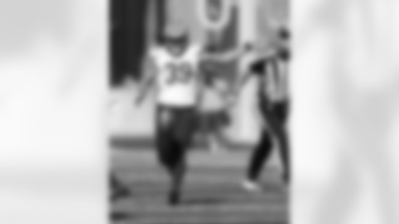 Check out photos of New Orleans Saints punter Lou Hedley in action throughout the 2023 NFL season.