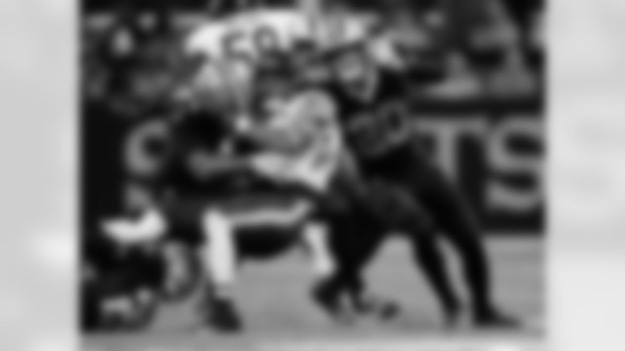 Check out the game action shots from the New Orleans Saints game against the Chicago Bears in Week 9 of the 2023 NFL season.