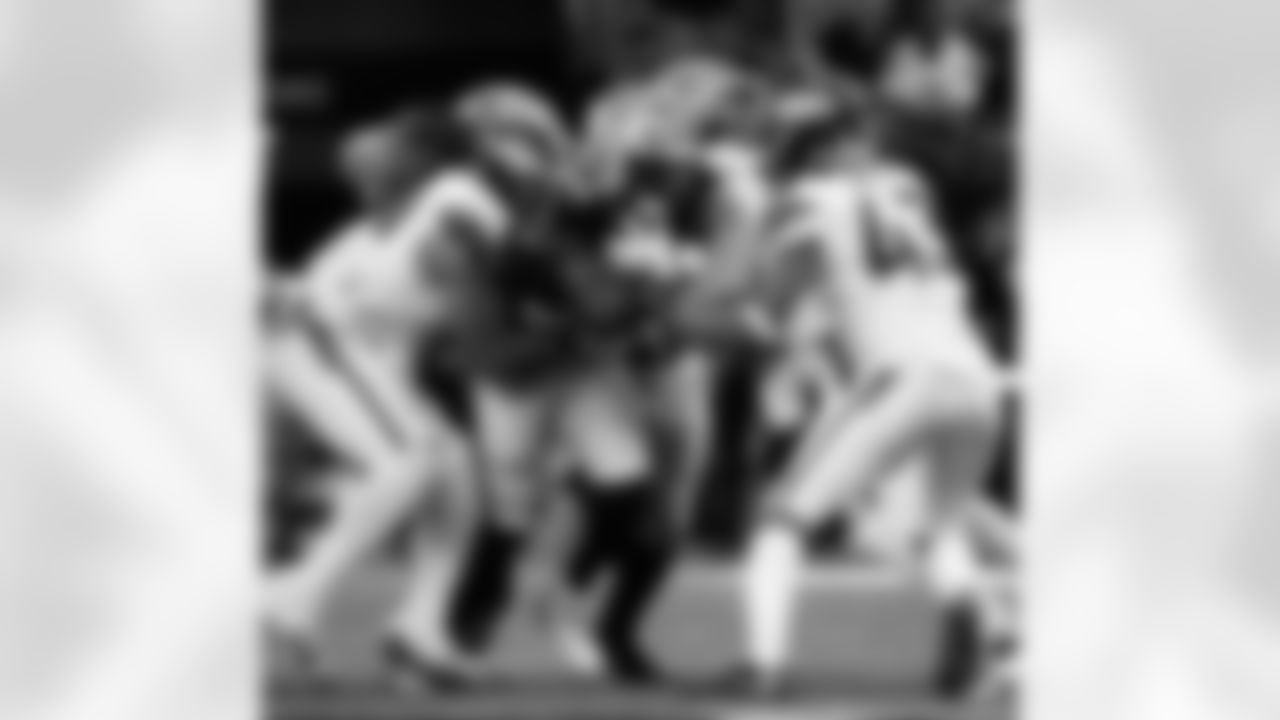 Check out the game action photos from the New Orleans Saints game against the Denver Broncos in Week 3 of the 2025 NFL preseason