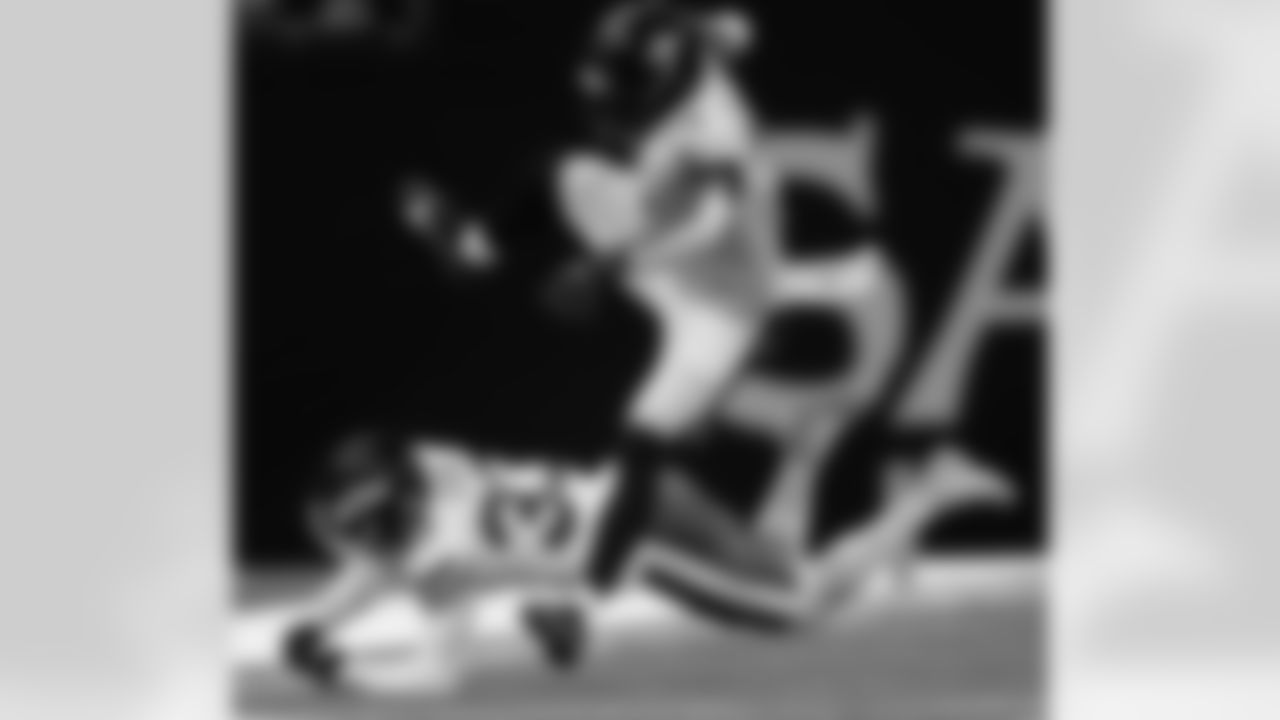 Check out the game action photos from the New Orleans Saints game against the New York Jets for Week 16 of the 2025 NFL season on Dec. 21, 2025 at the Caesars Superdome.