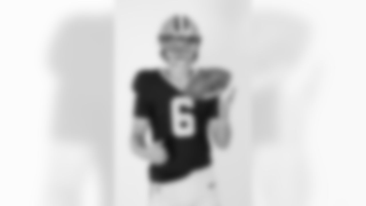 New Orleans Saints quarterback Tyler Shough (6) poses for a portrait during the NFLPA Rookie Premiere on Saturday, May 17, 2025 in Thousand Oaks, Calif. (Ben Liebenberg/NFL)