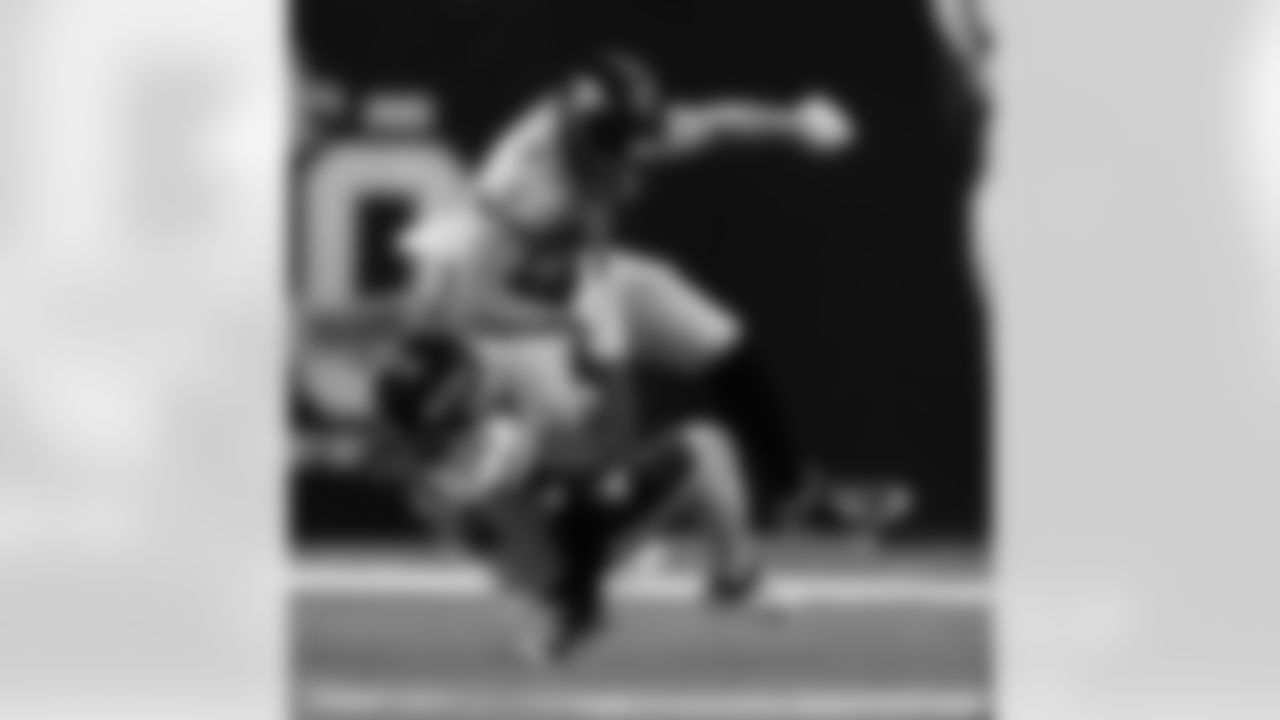 Check out the game action photos from the New Orleans Saints game against the New York Jets for Week 16 of the 2025 NFL season on Dec. 21, 2025 at the Caesars Superdome.