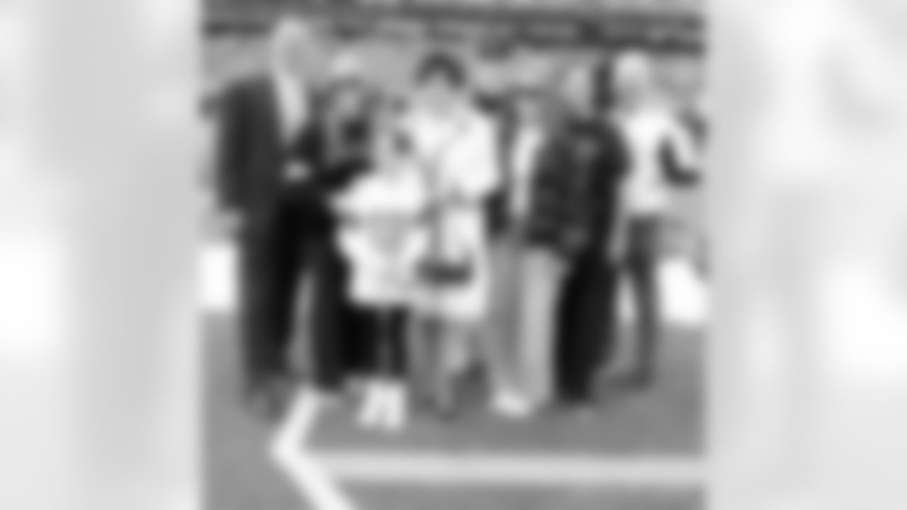 Check out the pregame photos from the New Orleans Saints game against the Tennessee Titans for Week 17 of the 2025 NFL season on Dec. 28, 2025 at Nissan Stadium.