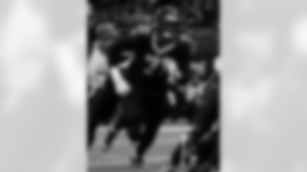 Check out the game action photos from the New Orleans Saints game against the Atlanta Falcons for Week 12 of the 2025 NFL season on Nov. 23, 2025 at the Caesars Superdome.