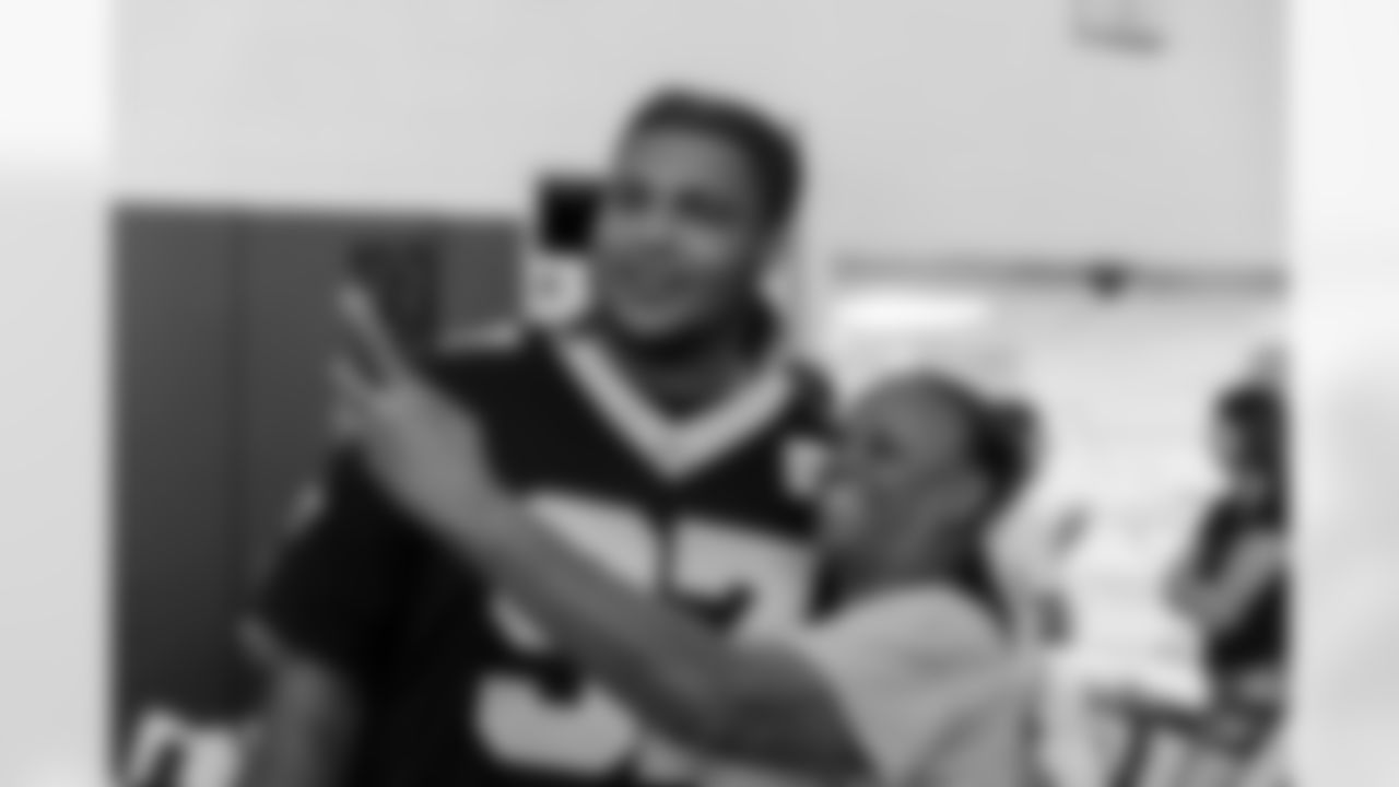 New Orleans Saints players hosted their annual Thanksgiving turkey giveaway at Dryades YMCA on Tuesday, Nov. 18, 2025. The players purchased turkeys and fixings from Rouses Markets to feed families in need, while giving them the opportunity to meet some of their favorite players during the annual holiday event.