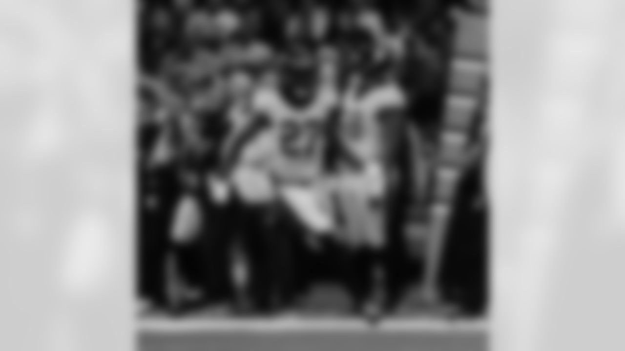 Check out the game action photos from the New Orleans Saints game against the New York Jets for Week 16 of the 2025 NFL season on Dec. 21, 2025 at the Caesars Superdome.