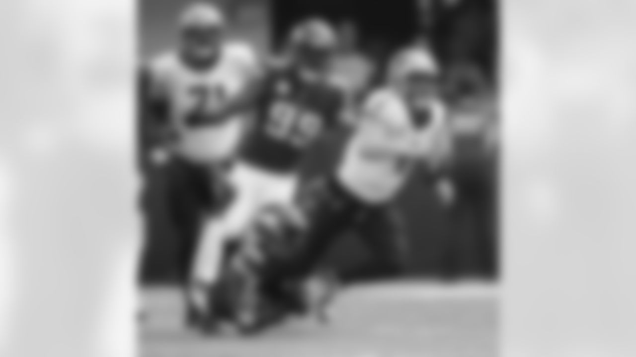 Check out the game action shots from the New Orleans Saints game against the Minnesota Vikings in Week 10 of the 2023 NFL season.