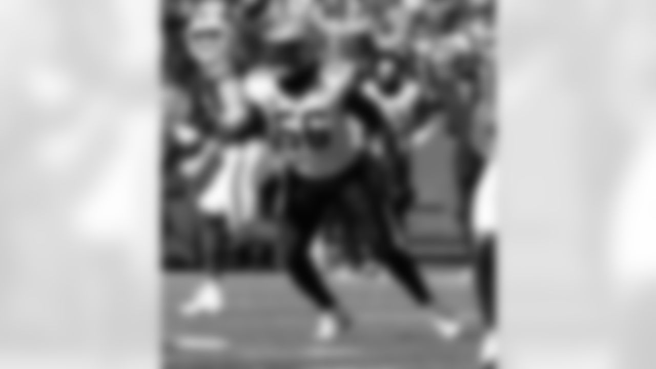 LB Demario Davis (56) in action during the New Orleans Saints game against the Buffalo Bills for Week 4 of the 2025 NFL Season on Sept. 28, 2025 at Highmark Stadium.