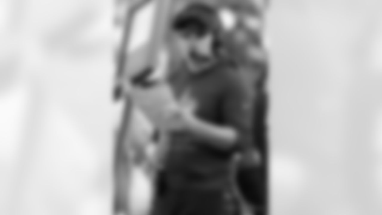 Check out the game action photos from the New Orleans Saints game against the Carolina Panthers for Week 10 of the 2025 NFL season on Nov. 9, 2025 at Bank of America Stadium.