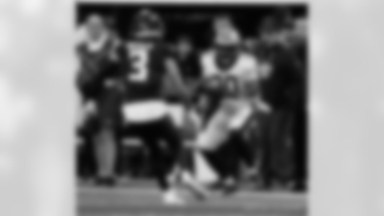 Check out the game action photos from the New Orleans Saints game against the Atlanta Falcons for Week 18 of the 2025 NFL season on Jan. 4, 2026 at Mercedes-Benz Stadium.