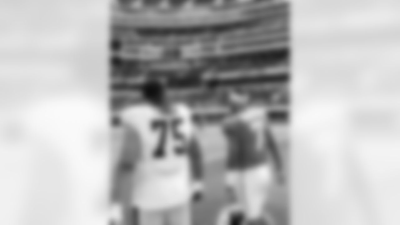 Check out the game action photos from the New Orleans Saints game against the Los Angeles Chargers in Week 1 of the 2025 NFL preseason.