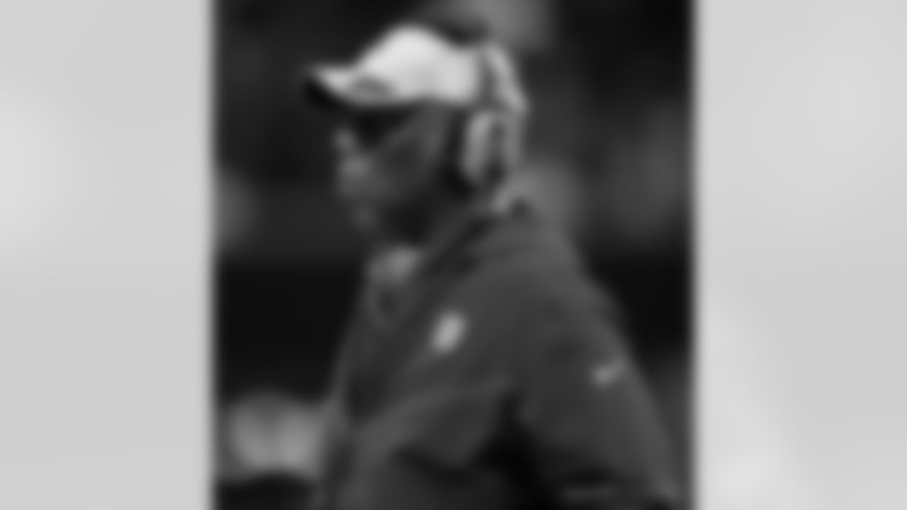 Check out the game action photos from the New Orleans Saints game against the Atlanta Falcons for Week 18 of the 2025 NFL season on Jan. 4, 2026 at Mercedes-Benz Stadium.