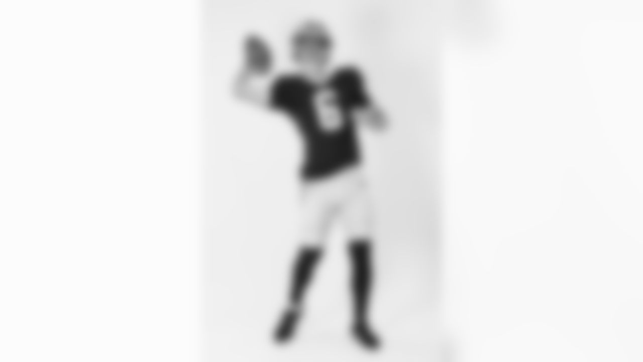 New Orleans Saints quarterback Tyler Shough (6) poses for a portrait during the NFLPA Rookie Premiere on Saturday, May 17, 2025 in Thousand Oaks, Calif. (Ben Liebenberg/NFL)