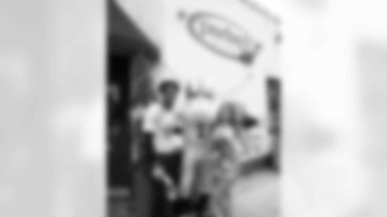 The New Orleans Saints hosted a watch party presented by Bud Light for their game against the Atlanta Falcons on Jan. 4, 2026 at Parlay's in New Orleans, Louisiana. Members of the Saints Cheer Krewe and Sir Saint were in attendance and interacting with fans during the event.