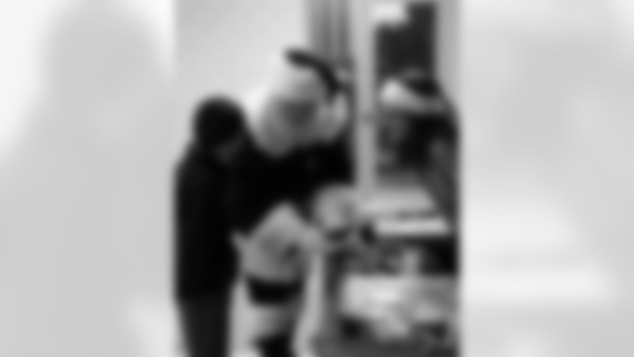 New Orleans Saints linebacker Demario Davis and his wife Tamela, through their Devoted Dreamers Foundation, teamed up with the Beignet Fest Foundation to gift holiday presents to 50 kids from Camp Benny on Wednesday, Dec. 10, 2025.