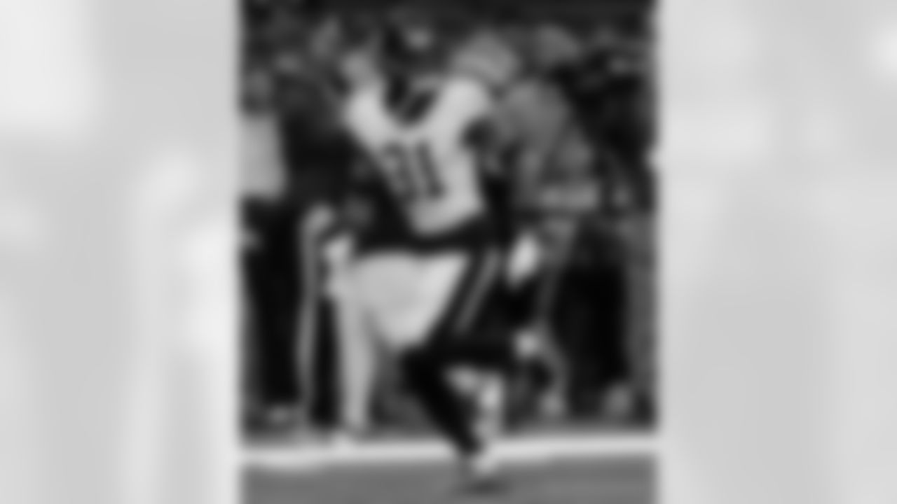 Check out the pregame photos from the New Orleans Saints game against the New York Jets for Week 16 of the 2025 NFL season on Dec. 21, 2025 at the Caesars Superdome.