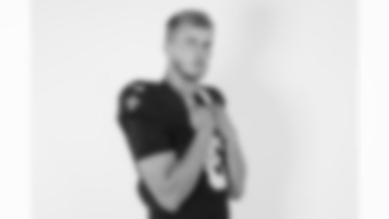 New Orleans Saints quarterback Tyler Shough (6) poses for a portrait during the NFLPA Rookie Premiere on Saturday, May 17, 2025 in Thousand Oaks, Calif. (Ben Liebenberg/NFL)