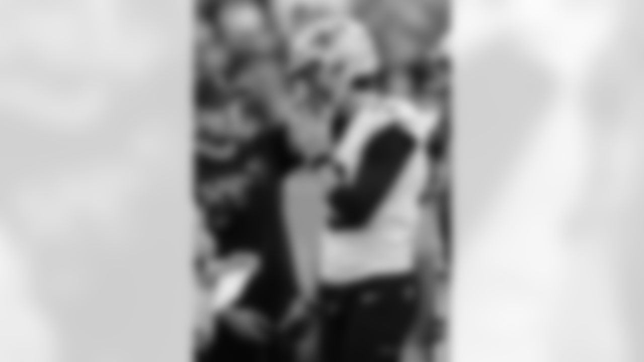 Check out the game action photos from the New Orleans Saints game against the Tennessee Titans for Week 17 of the 2025 NFL season on Dec. 28, 2025 at Nissan Stadium.