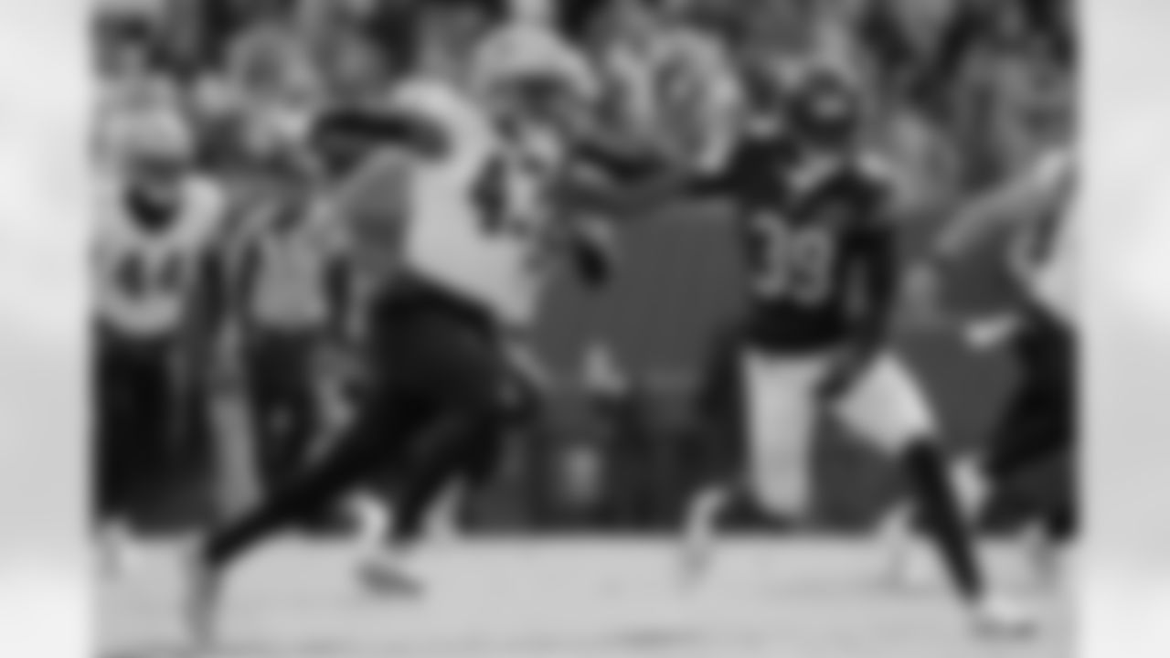 Check out the game action photos from the New Orleans Saints game against the Chicago Bears for Week 7 of the 2025 NFL season on Oct. 19, 2025 at Soldier Field.