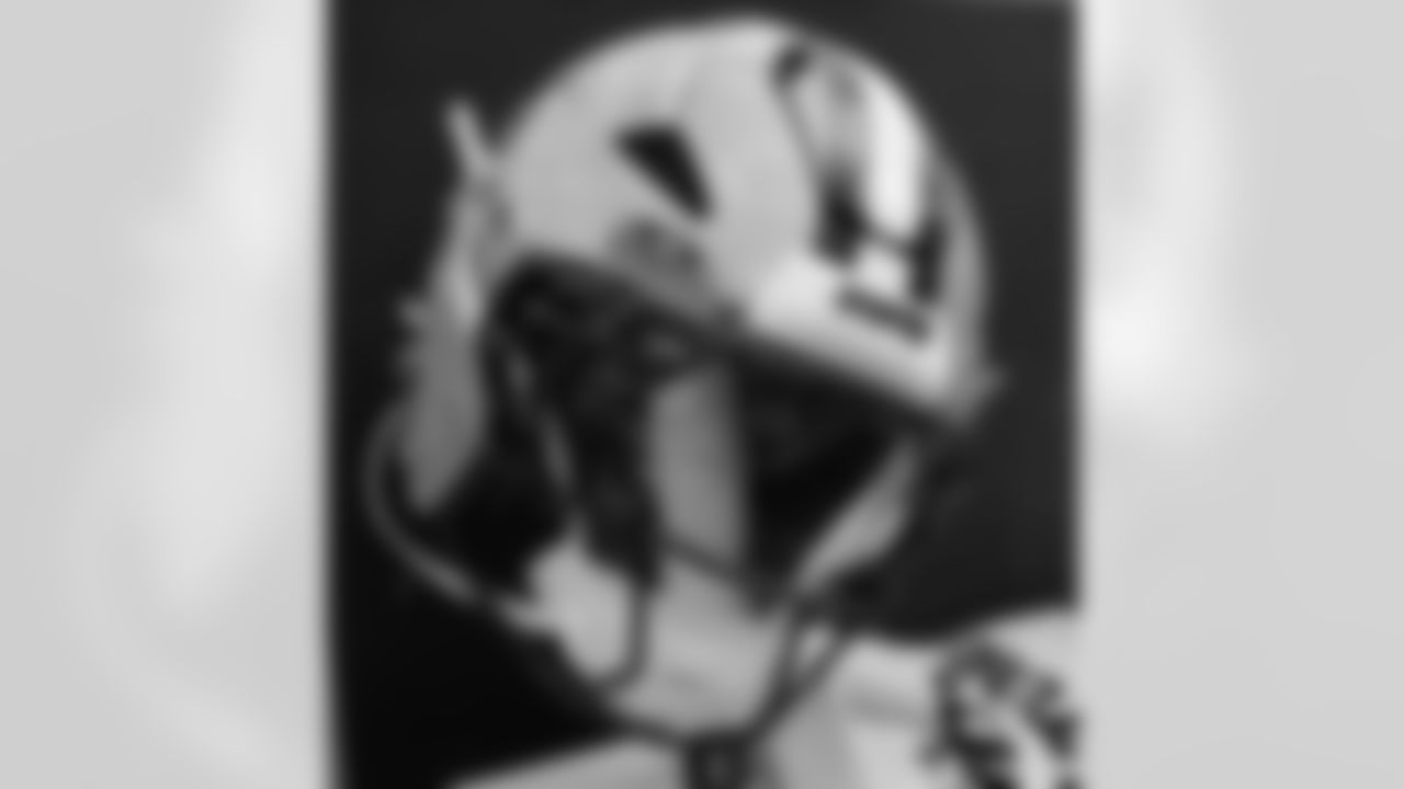 Check out the pregame photos from the New Orleans Saints game against the Tennessee Titans for Week 17 of the 2025 NFL season on Dec. 28, 2025 at Nissan Stadium.