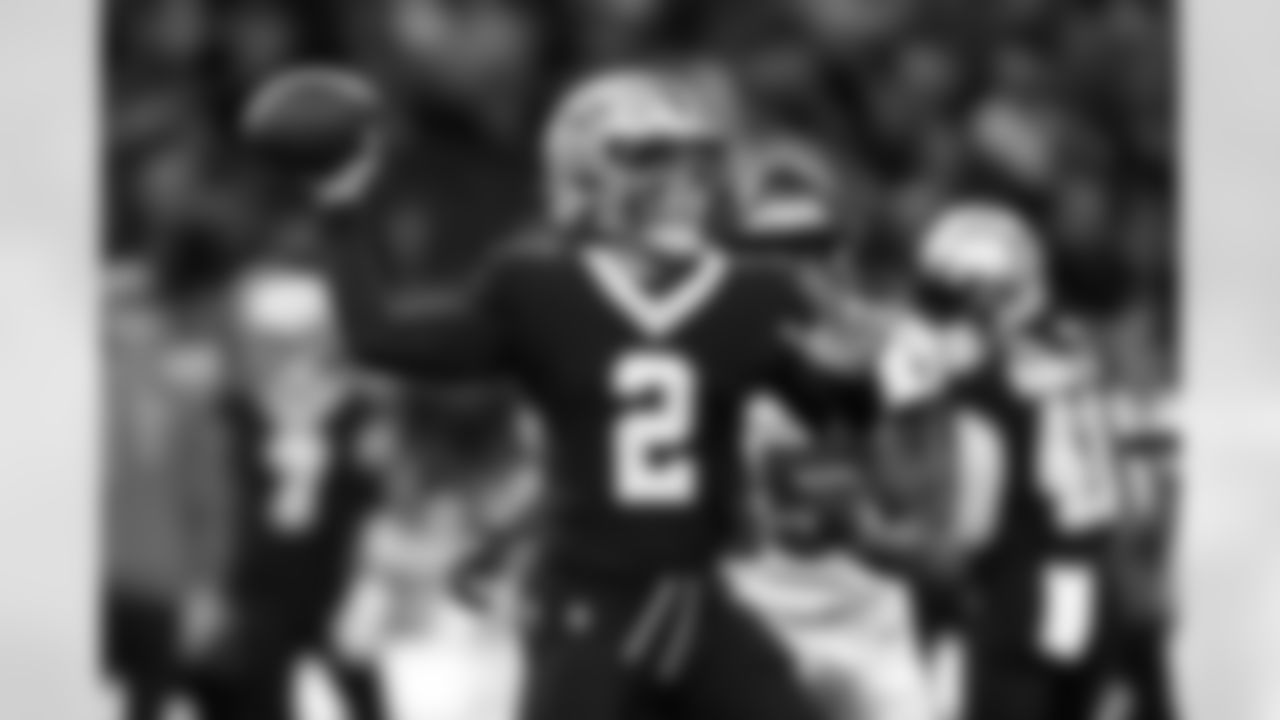 New Orleans Saints quarterback Spencer Rattler (2) throws a pass against the Tampa Bay Buccaneers during the first half of an NFL football game Sunday, Oct. 26, 2025, in New Orleans.