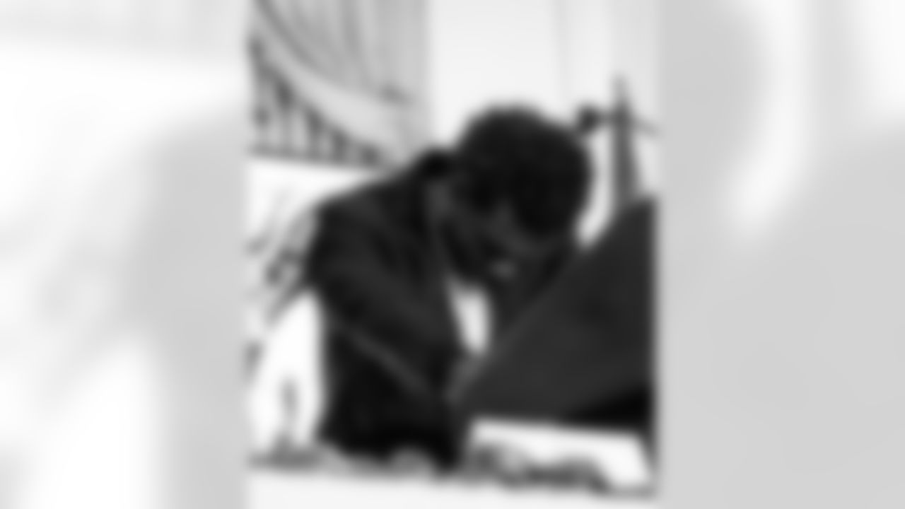 The New Orleans Saints honored Tracy Porter and Brett Maxie as the newest members inducted into the Saints Hall of Fame during a luncheon held on Friday, Dec. 12, 2025. Additionally, the late Ed Daniels was honored with the Joe Gemelli "Fleur de Lis" Award, and Steve Gleason received the inaugural Saints Hall of Fame Courage Award.