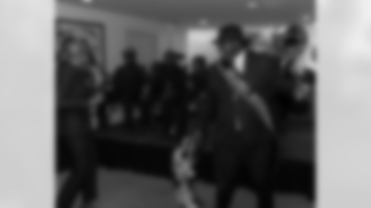 Saints linebacker Demario Davis and his Devoted Dreamers Foundation held their second annual "Dining for Dreams" event on Monday, October 13, 2025. Davis and his teammates served dinner to patrons to celebrate community, connection, and giving back.