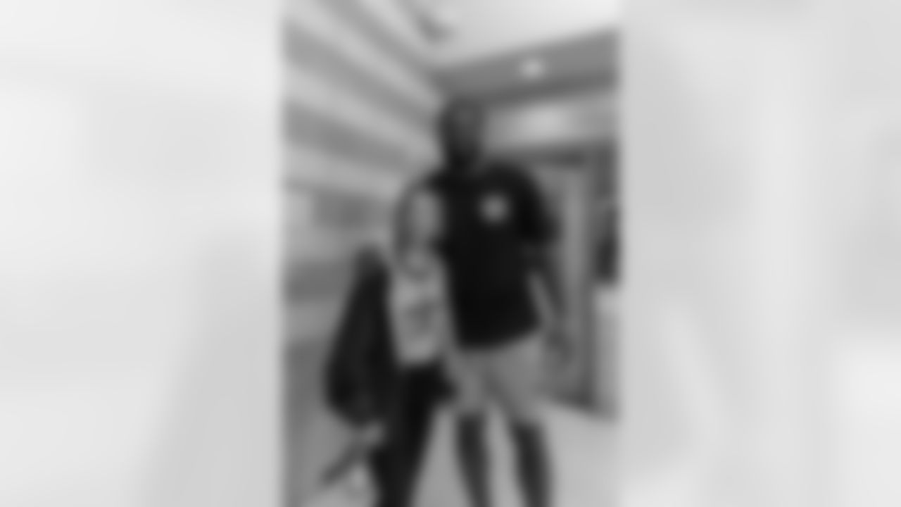 New Orleans Saints defensive end Cameron Jordan visited students and staff at Holy Cross School on Tuesday, Oct. 28, 2025.