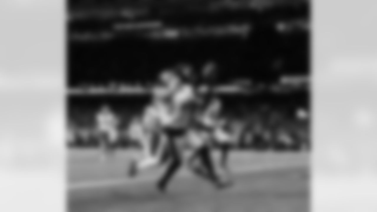 Check out the game action photos from the New Orleans Saints game against the New York Jets for Week 16 of the 2025 NFL season on Dec. 21, 2025 at the Caesars Superdome.