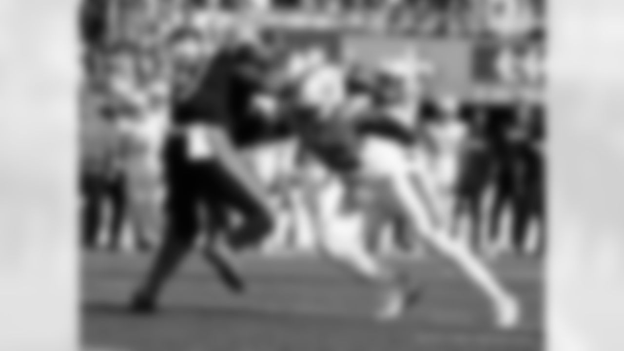 Check out the game action photos from the New Orleans Saints game against the Carolina Panthers for Week 10 of the 2025 NFL season on Nov. 9, 2025 at Bank of America Stadium.