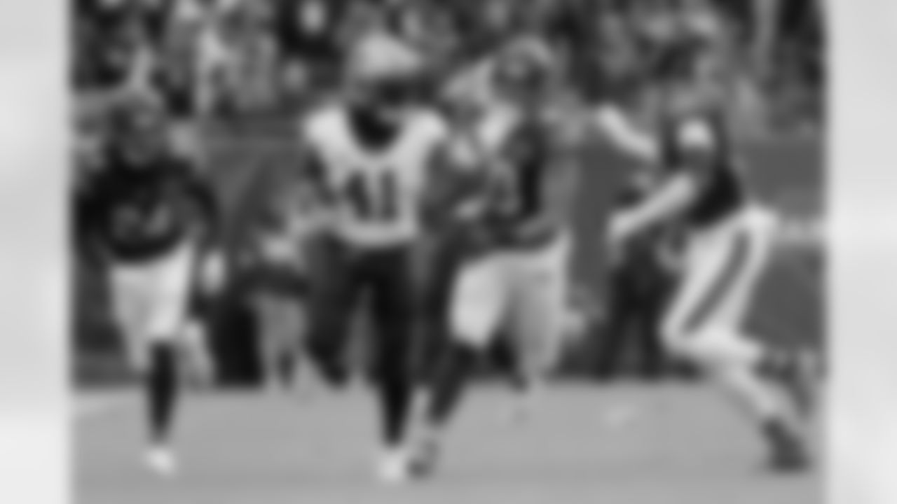 Check out the game action photos from the New Orleans Saints game against the Chicago Bears for Week 7 of the 2025 NFL season on Oct. 19, 2025 at Soldier Field.