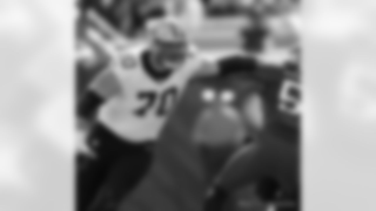 T Trevor Penning (70) in action during the New Orleans Saints game against the Tampa Bay Buccaneers for Week 18 of the 2024 NFL Season on Jan. 5, 2025 at Raymond James Stadium.