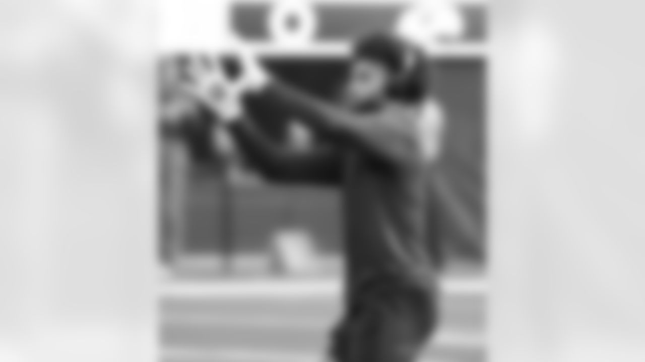 Check out the pregame photos from the New Orleans Saints game against the Los Angeles Rams for Week 9 of the 2025 NFL season on Nov. 2, 2025 at SoFi Stadium.