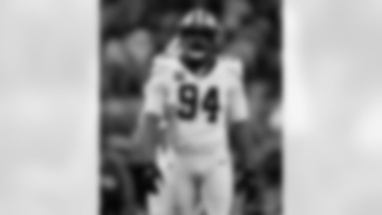 Check out the game action photos from the New Orleans Saints game against the Atlanta Falcons for Week 18 of the 2025 NFL season on Jan. 4, 2026 at Mercedes-Benz Stadium.