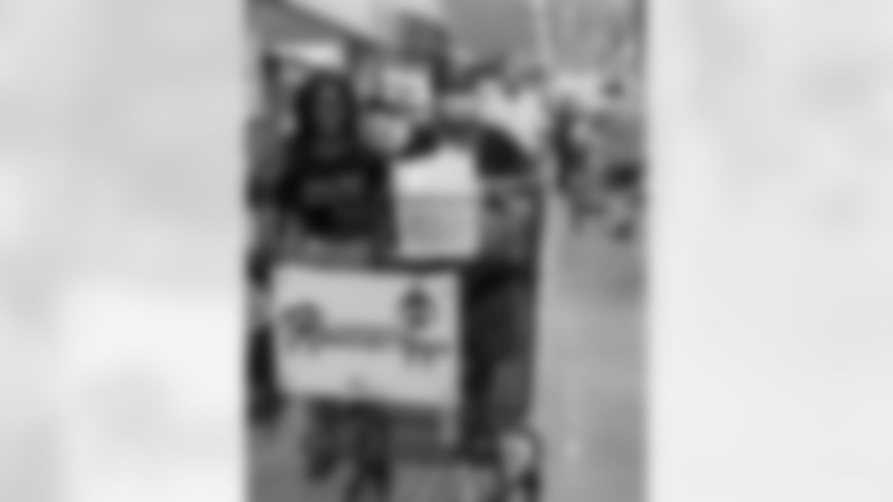 New Orleans Saints safety Justin Reid hosted his annual "Justin's Thanksgiving Grocery Grab" shopping spree for local shoppers on Nov. 24, 2025. Saints safety Terrell Burgess assisted their teammate during the event.