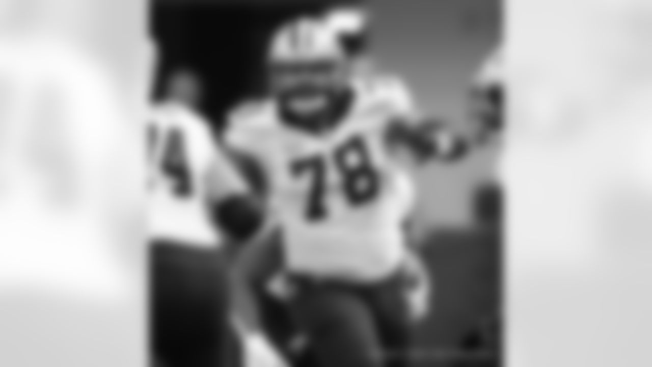 Check out the game action shots from the New Orleans Saints game against the Minnesota Vikings in Week 10 of the 2023 NFL season.