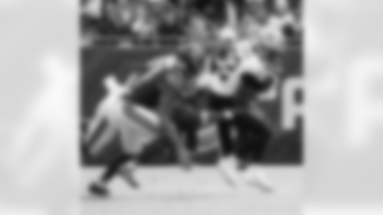 Check out the game action photos from the New Orleans Saints game against the Chicago Bears for Week 7 of the 2025 NFL season on Oct. 19, 2025 at Soldier Field.