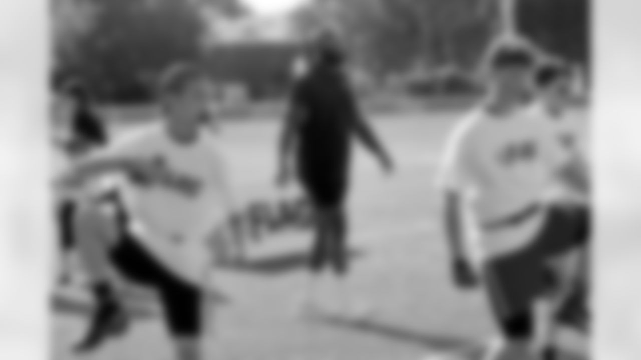 New Orleans Saints linebacker Demario Davis joined young athletes for a Play Football Experience and Flag Football clinic in Paris, France on Saturday, July 12, 2025.