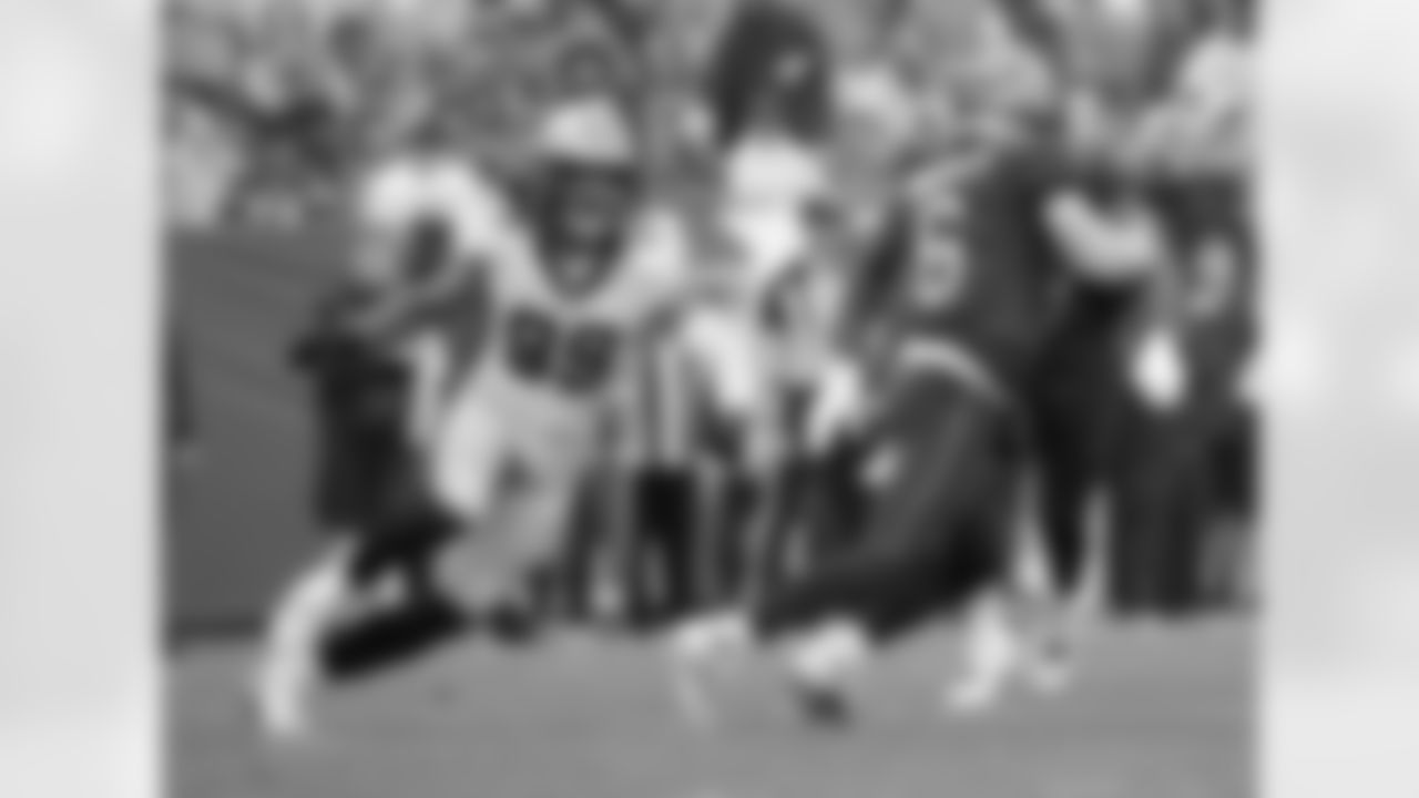 Check out the best photos of the New Orleans defense in their game against the Tampa Bay Buccaneers for Week 14 of the 2025 NFL season on Dec. 7, 2025, at Raymond James Stadium.