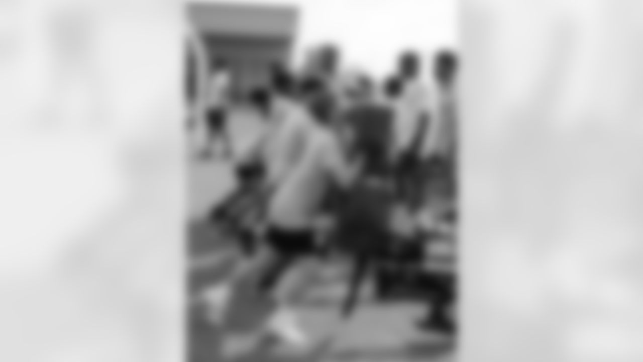 Gallery-Davon-Godchaux-NFLPA-Youth-Camp-060725-41