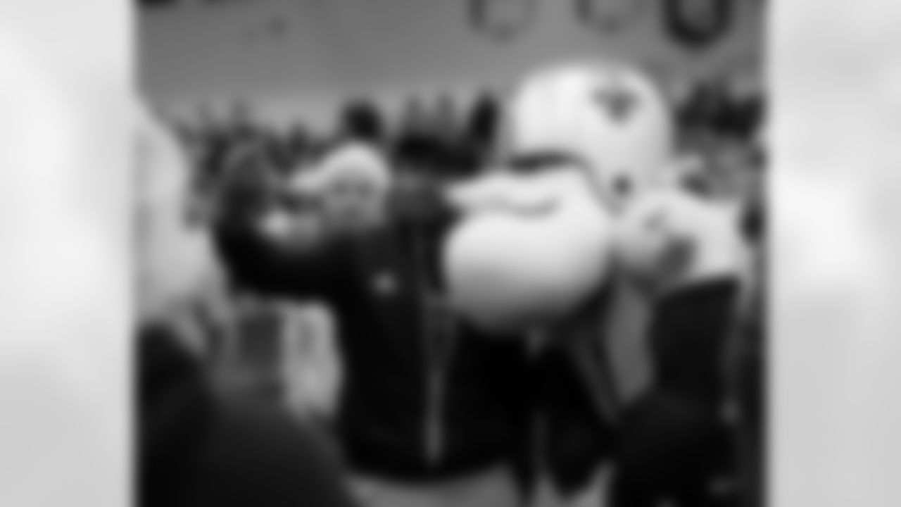 New Orleans Saints legend Devery Henderson joined LA Blue for a meal packing event for the local community, honoring the legacy of Martin Luther King Jr., on January 19, 2026.