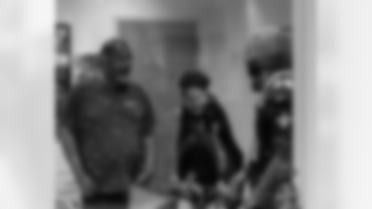 New Orleans Saints defensive end Cameron Jordan teamed up with Southern Quality Ford to provide random acts of kindness throughout the city on December 22, 2025. Jordan shared Rouses Markets gift cards with holiday shoppers, filled tanks for local fans at Chevron gas stations, and treated customers to oil changes at Southern Quality Ford.