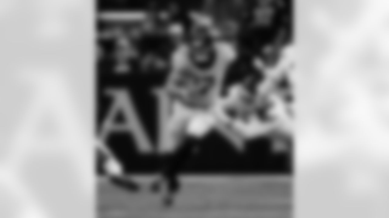 Check out the game action photos from the New Orleans Saints game against the New York Jets for Week 16 of the 2025 NFL season on Dec. 21, 2025 at the Caesars Superdome.