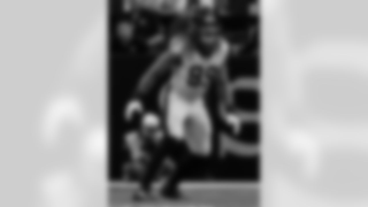 Check out the best photos of the New Orleans defense in their game against the New York Jets for Week 16 of the 2025 NFL season on Dec. 21, 2025, at Caesars Superdome.