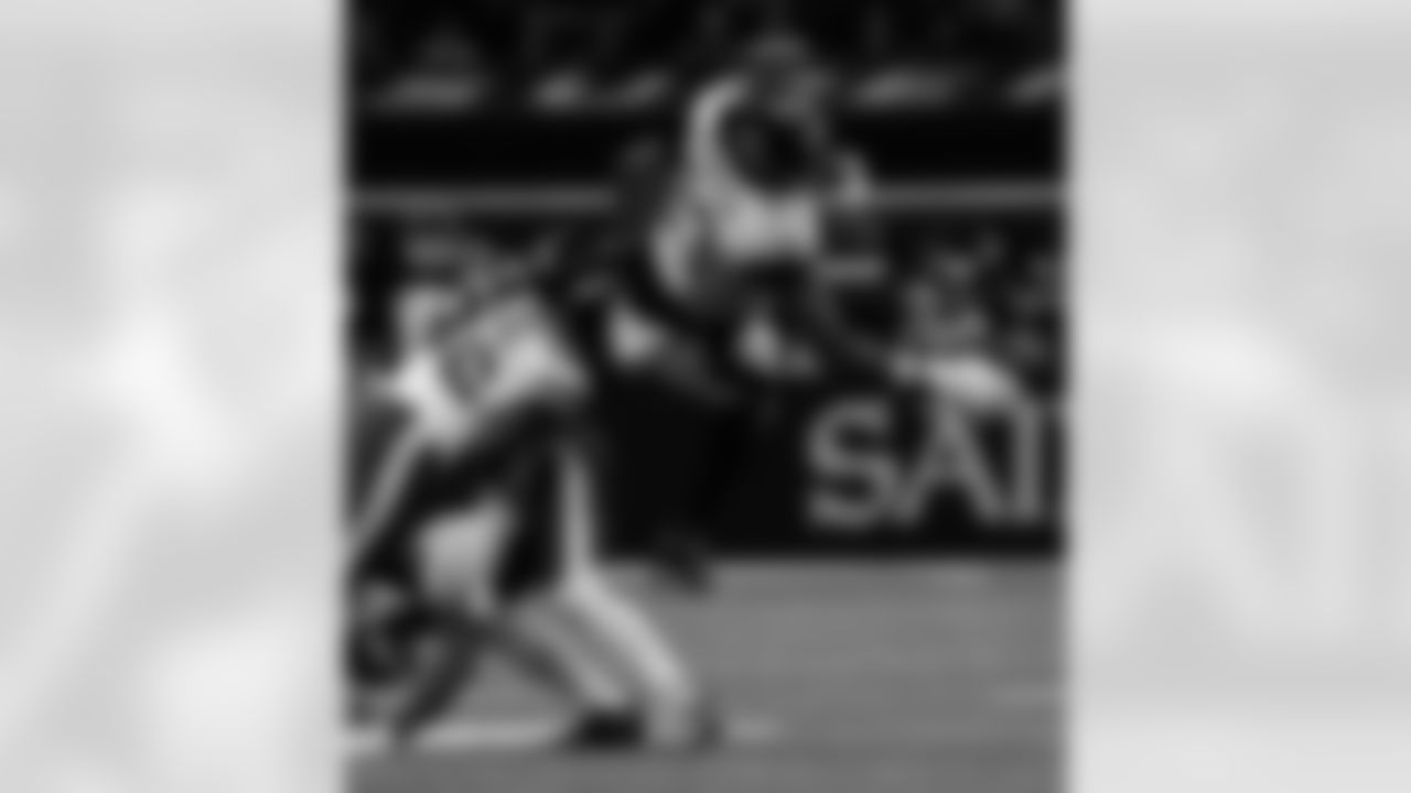 Check out the game action photos from the New Orleans Saints game against the New York Jets for Week 16 of the 2025 NFL season on Dec. 21, 2025 at the Caesars Superdome.