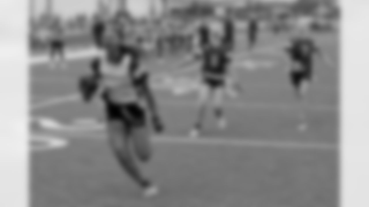 Check out the best action shots from the championship weekend as Mississippi Flag Football teams competed on Saturday, May 10 as part of the 2025 Saints Girls High School Flag Football season.