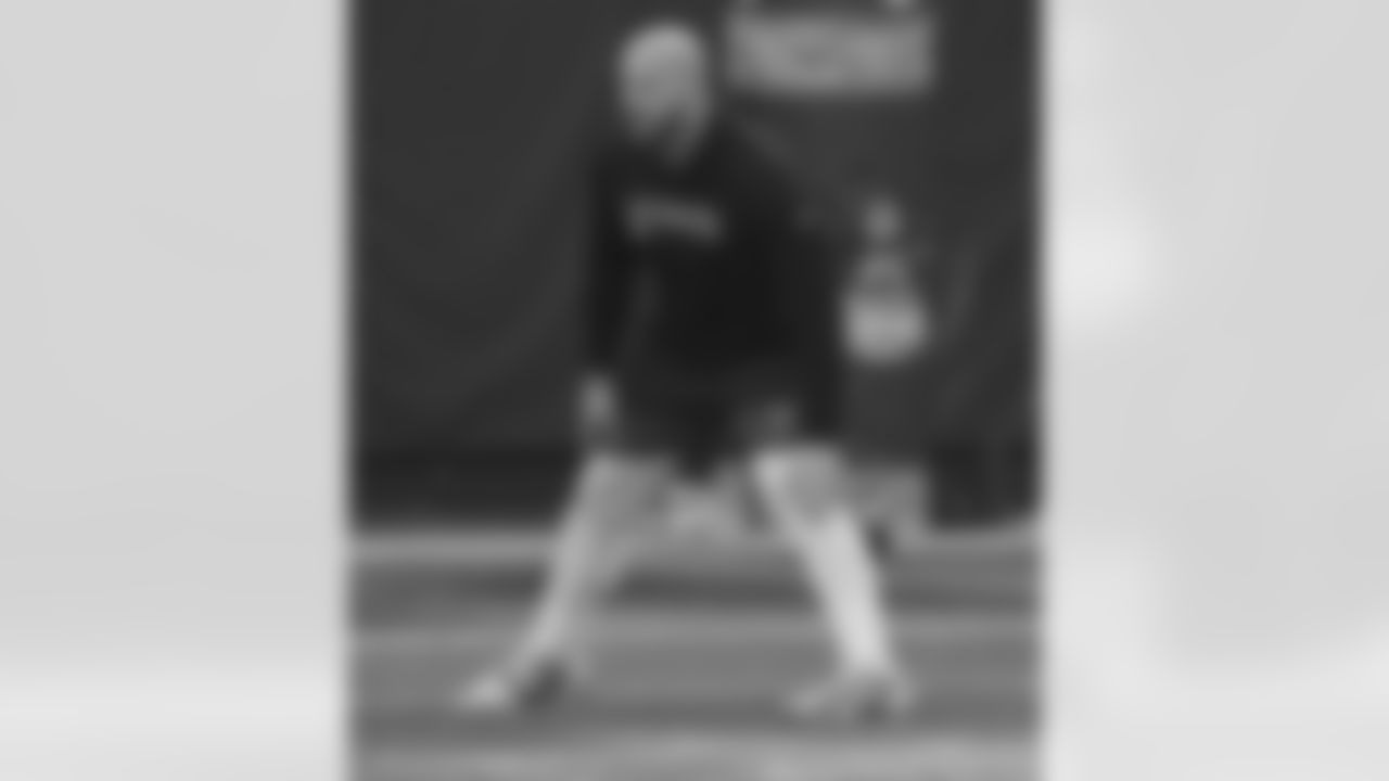 Check out the pregame photos from the New Orleans Saints game against the Carolina Panthers for Week 10 of the 2025 NFL season on Nov. 9, 2025 at Bank of America Stadium.