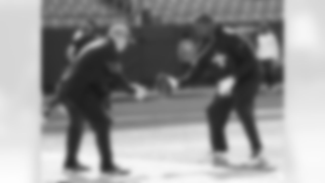 Check out the pregame photos from the New Orleans Saints game against the Carolina Panthers for Week 10 of the 2025 NFL season on Nov. 9, 2025 at Bank of America Stadium.