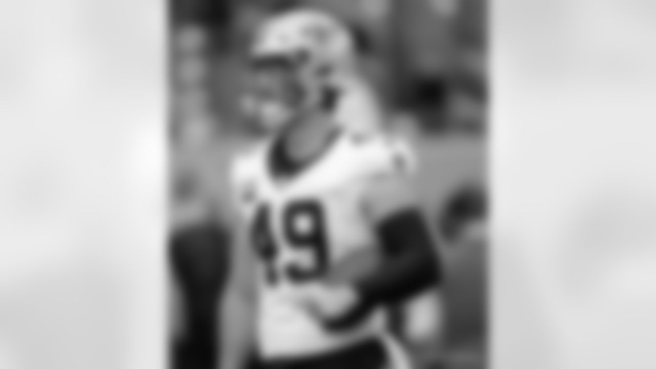 Check out the pregame photos from the New Orleans Saints game against the Tennessee Titans for Week 17 of the 2025 NFL season on Dec. 28, 2025 at Nissan Stadium.